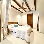 Pepitos House